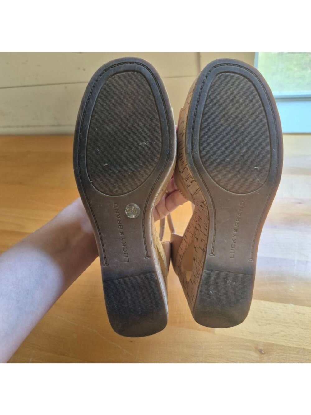 Lucky Brand Tan Wedge Sandals With Cork Heel & Ankle Strap Buckle Closure Size 6 - Picture 6 of 9